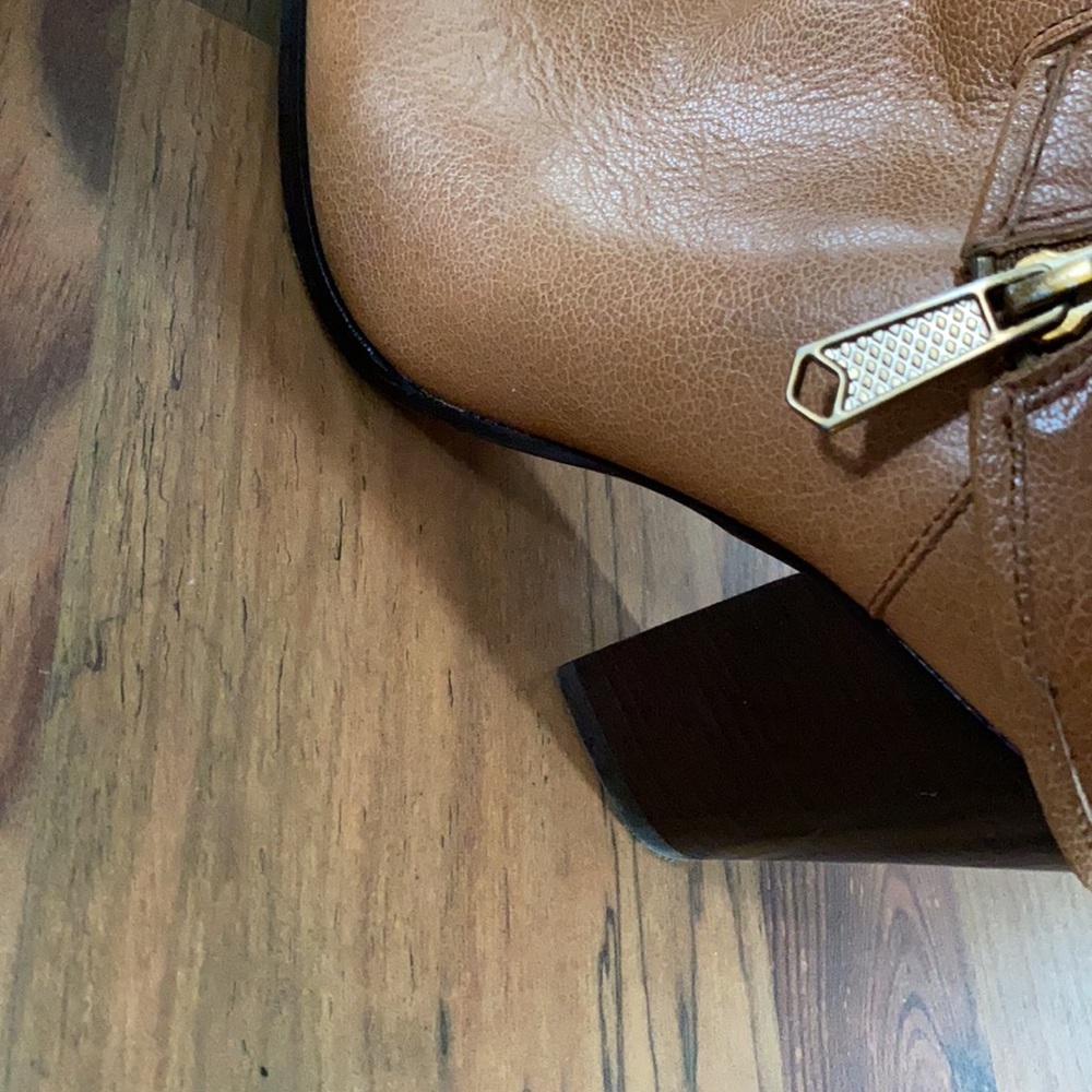 Boots 👢Donald J.Pliner - Picture 6 of 7